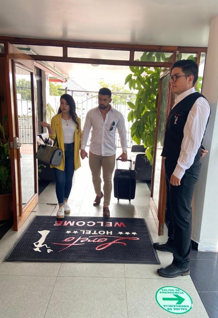 Loreto Hotel 라타쿵가 외부 사진